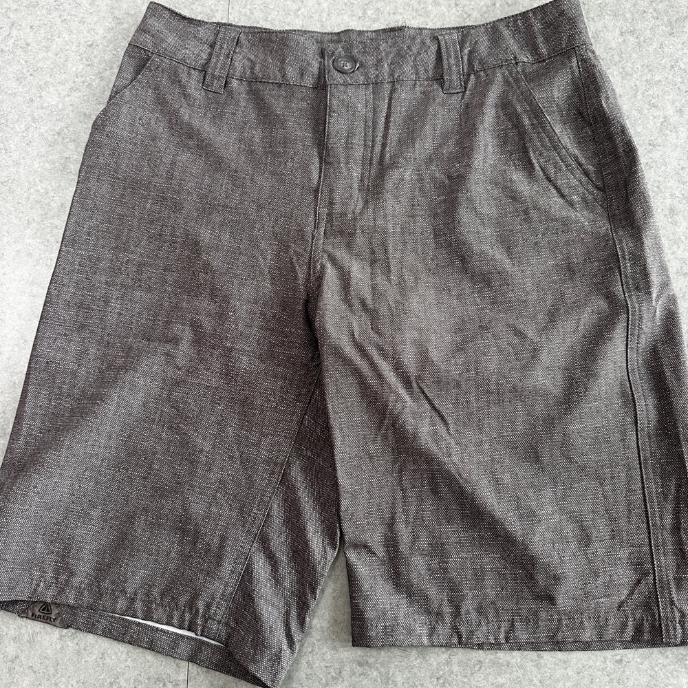 Men's Flat-Front Gray Performance Shorts